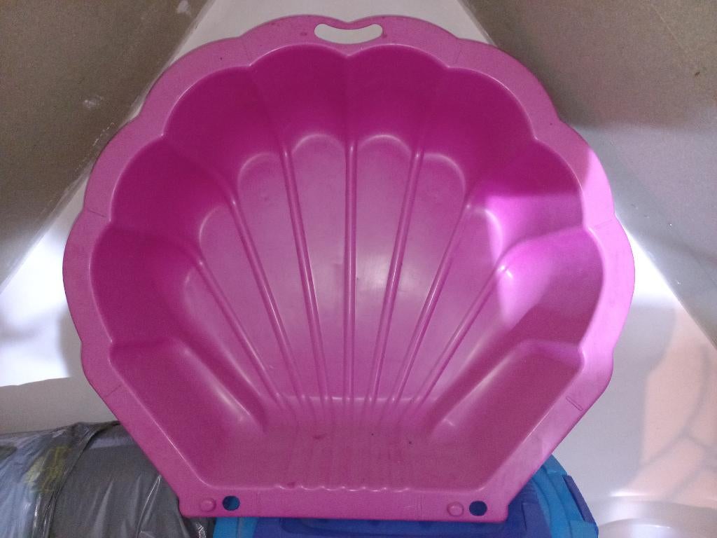 Zandbak-schelp, Ophalen, Zo goed als nieuw