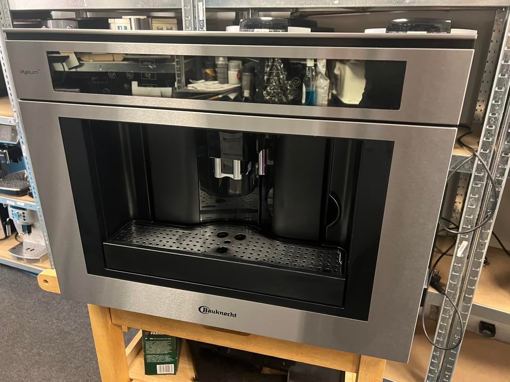 Bauknecht inbouw iXelium, Witgoed en Apparatuur, Koffiezetapparaten, Ophalen of Verzenden, Zo goed als nieuw, Info@bauknecht.de