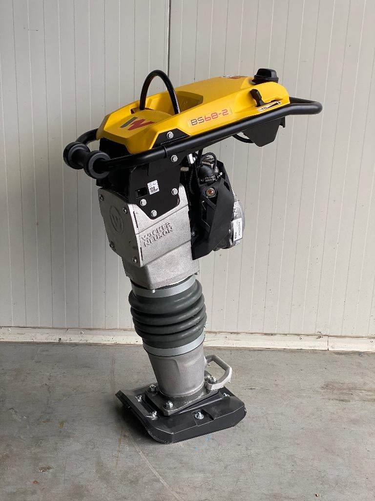 Trilstamper/stamper Wacker BS 68-2 "2-takt benz.motor" (NW), Ophalen of Verzenden, Nieuw