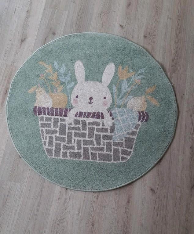 Groen kindervloerkleed met konijntje, Ophalen, Zo goed als nieuw, Kleed of Kussen