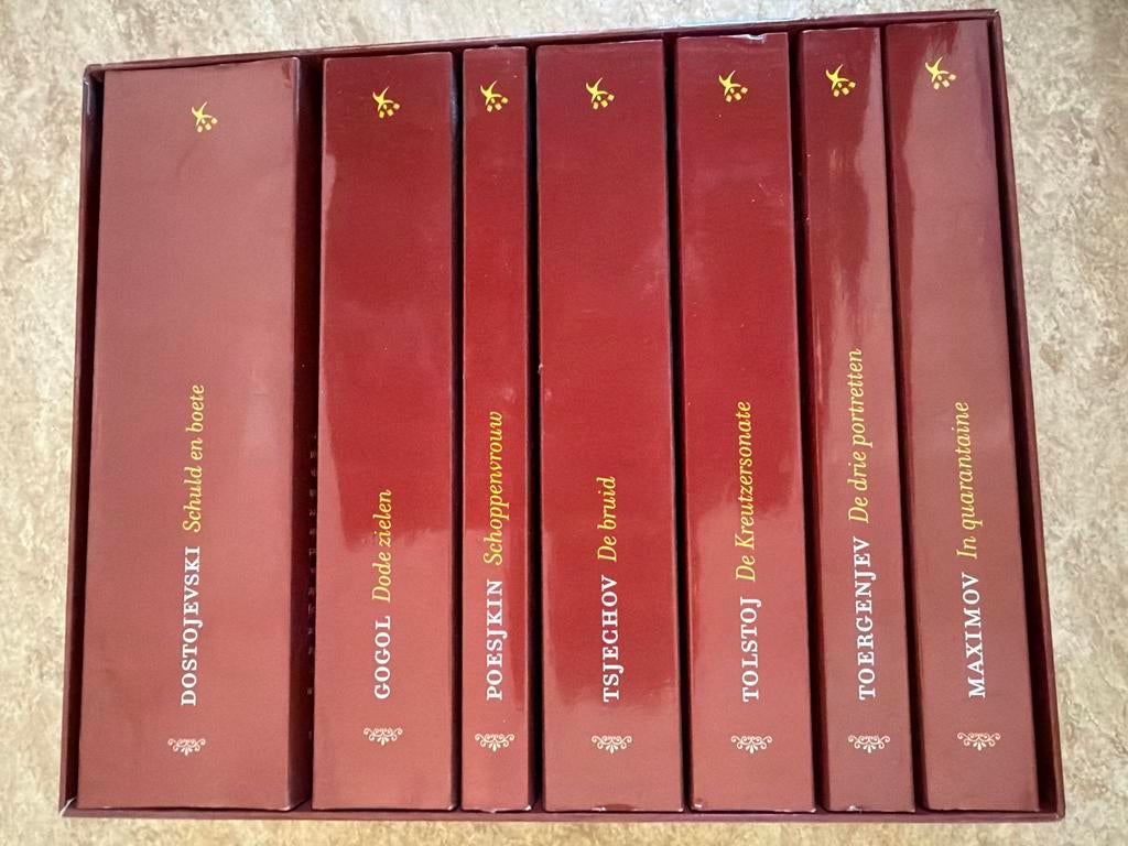 Russische Bibliotheek - Complete Set, Boeken, Literatuur, Ophalen of Verzenden, Zo goed als nieuw, Nederland