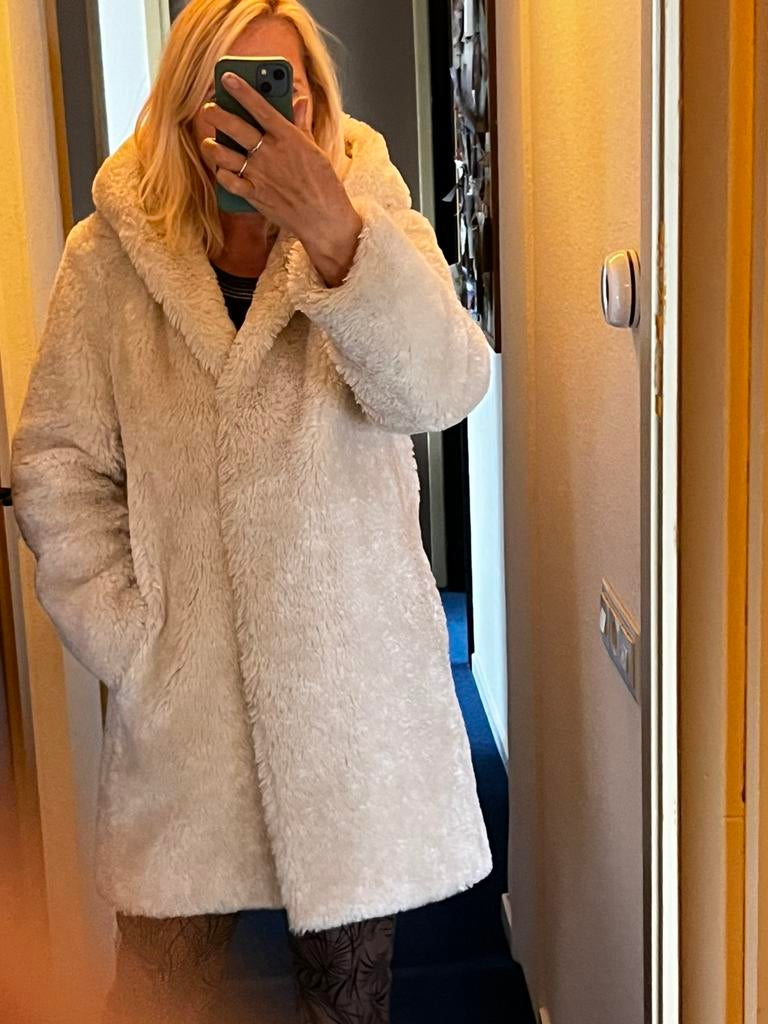 Teddy jas Beaumont maat 38 maar valt ruim, Ophalen of Verzenden, Zo goed als nieuw, Maat 38/40 (M), Beige