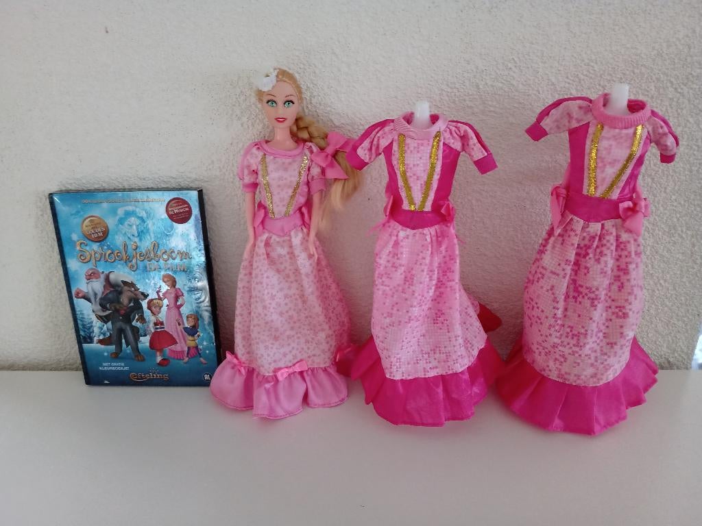  ASSEPOESTER pop uit Sprookjesboom met DVD en 2 extra jurken, Verzamelen, Efteling, Zo goed als nieuw, Overige typen, Ophalen of Verzenden