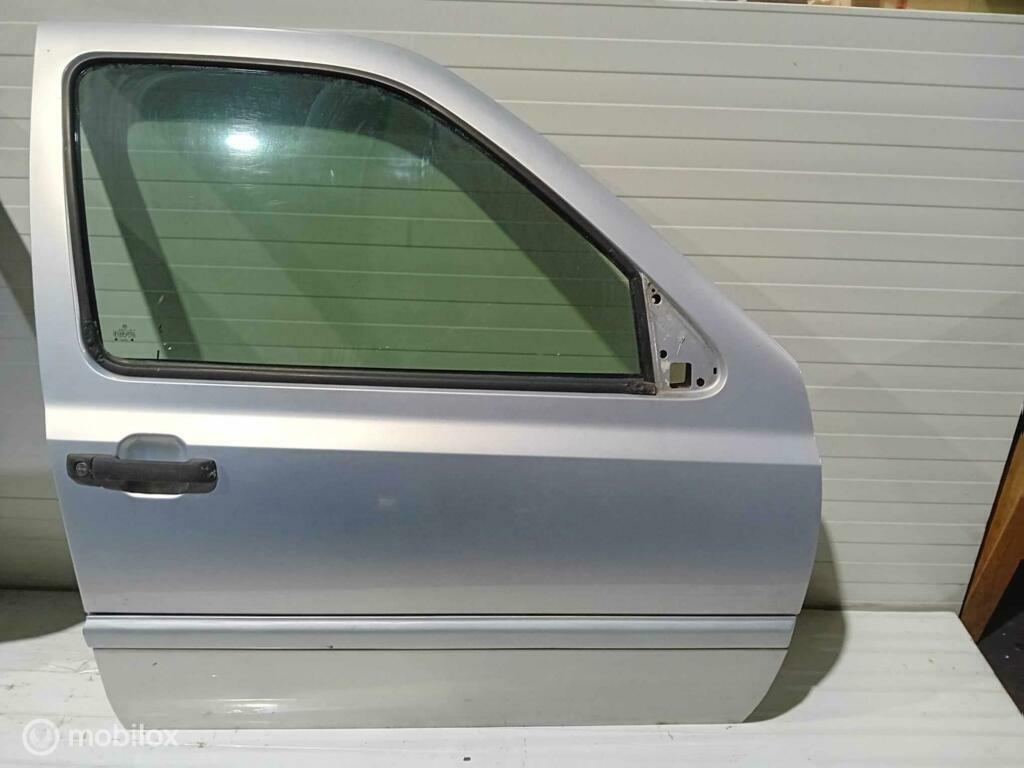 Portier Volkswagen Vento, Auto-onderdelen, Carrosserie en Plaatwerk, Ophalen of Verzenden, Gebruikt, Deur