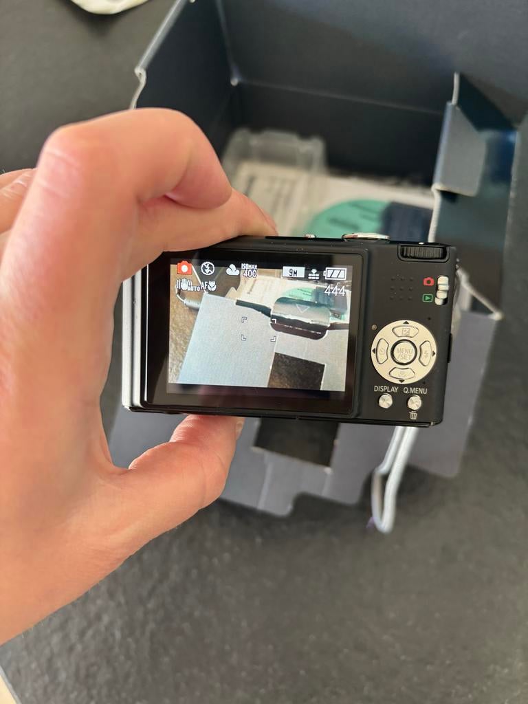 Panasonic Lumix DMC-FX37 silver/argent digitale camera, Audio, Tv en Foto, Fotocamera's Digitaal, Gebruikt, Compact, Overige Merken