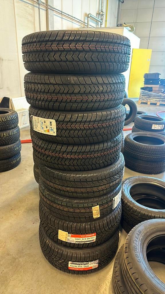 195 65 16 205 65 16 215 65 16 215 75 16 225 75 16 235 65 16, 16 inch, Ophalen of Verzenden, Band(en), Zomerbanden