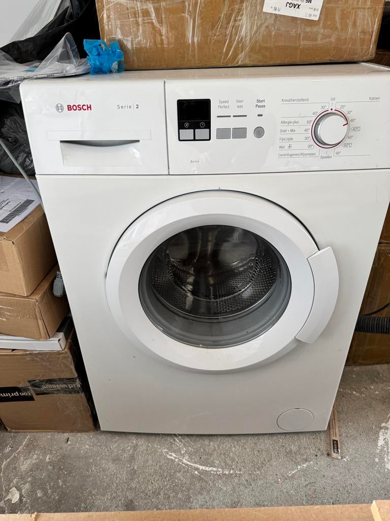 Bosch Serie 2 wasmachine, Witgoed en Apparatuur, Ophalen, 1200 tot 1600 toeren, Gebruikt, Minder dan 85 cm