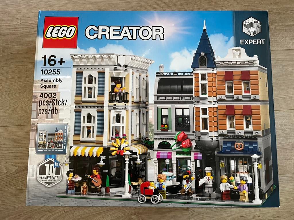 Nieuw in gesloten verpakking! Lego 10255, assembly square, Nieuw, Ophalen of Verzenden, Compleet, Lego
