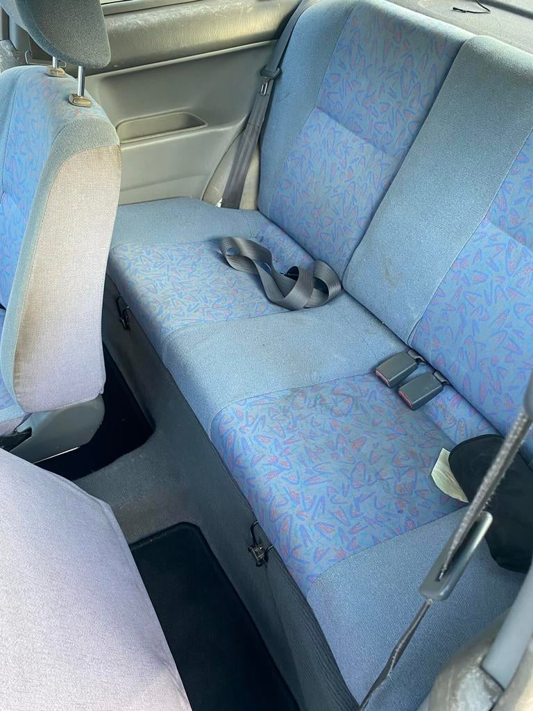 Toyota Starlet 1.3 16V 1998 Blauw LET OP in Prijs Verlaagd!!, Stof, 4 cilinders, Starlet, Origineel Nederlands