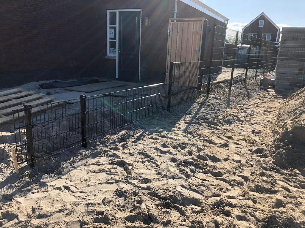 Dubbelstaafmat hekwerk NIEUW 143 cm Hoog COMPLEET (6/5/6), Ophalen, Nieuw, IJzer, Dubbelstaafmat hekwerk