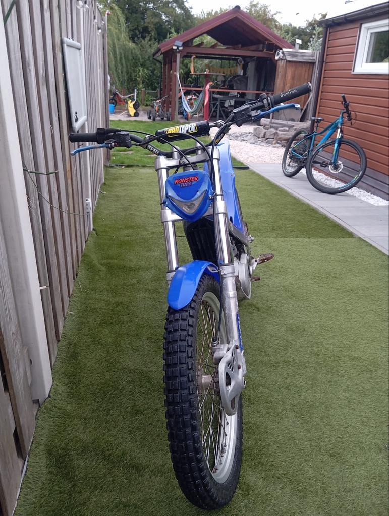 Sherco Trial Motor 125 cc, Fietsen en Brommers, Brommers | Crossbrommers, Ophalen