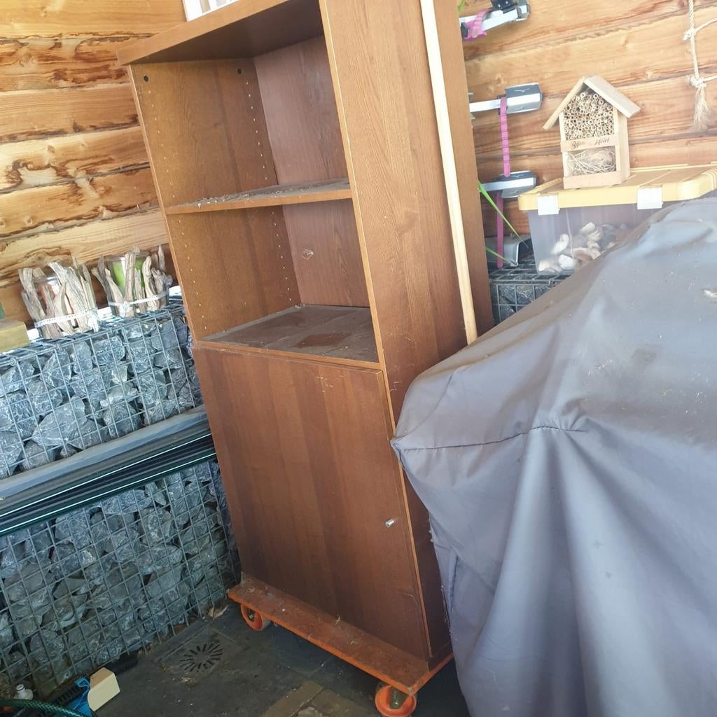 Kast voor de schuur of om te pimpen of gewoon zo !!, Ophalen