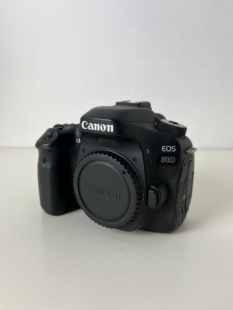 Canon EOS 80D + 2 accu’s + dummy | Slechts 4400 clicks, Ophalen, Gebruikt