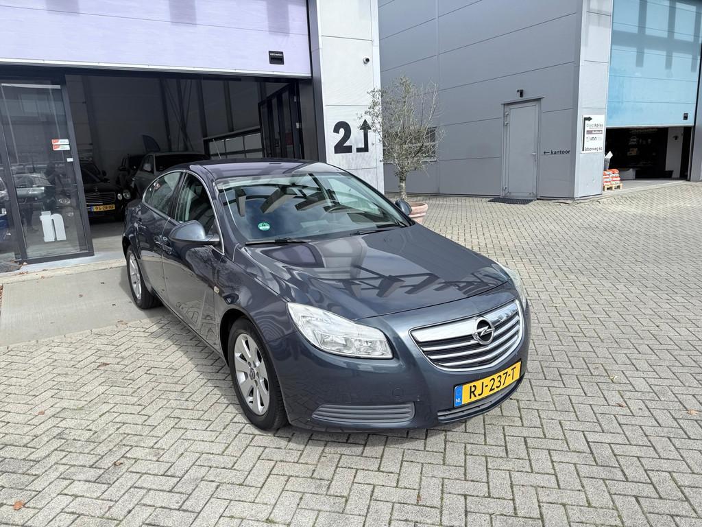 Opel Insignia 1.6 Edition NETTE AUTO! INRUIL MOGELIJK!, Voorwielaandrijving, Euro 5, Stof, Gebruikt