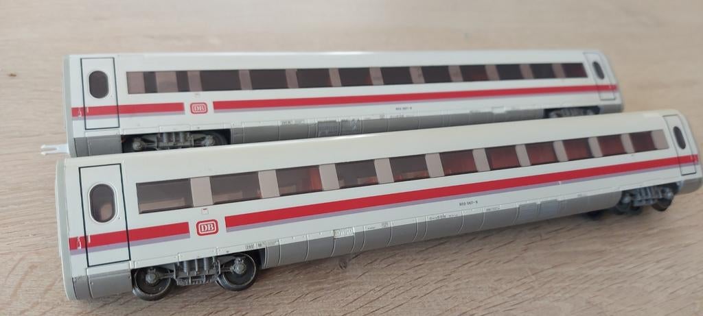 2 Märklin DB ICE tussenrijtuigen, Wisselstroom, Wagon, Ophalen of Verzenden, Zo goed als nieuw