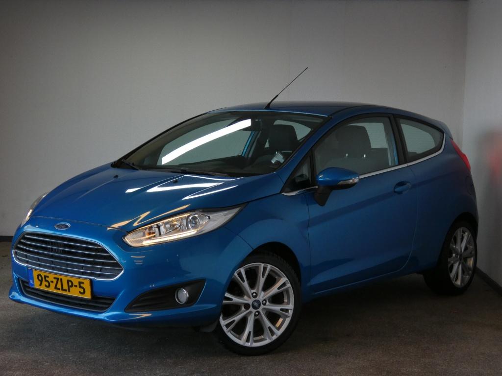 Ford Fiesta 1.0 EcoB. Titanium Nwe APK Airco (bj 2013), Euro 5, Blauw, 23 km/l, Origineel Nederlands