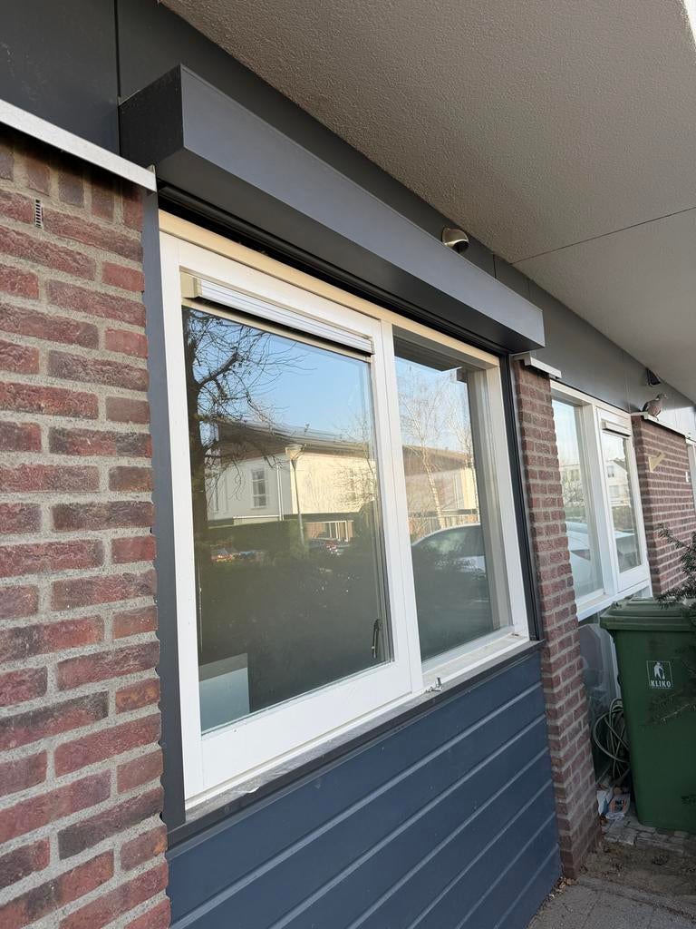 Elektrisch rolluik 125x205 cm, Doe-het-zelf en Verbouw, Rolluiken, Ophalen, Gebruikt, 100 tot 150 cm, 200 cm of meer