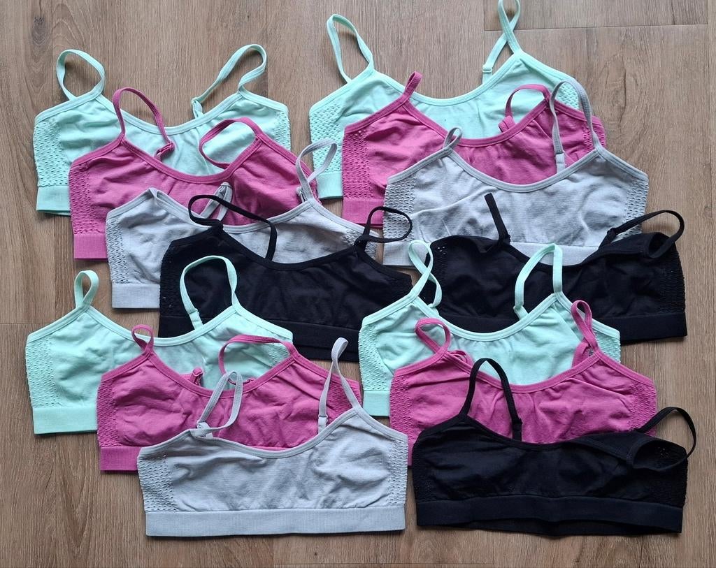 Meisjes hempjes / topjes, 14 stuks, Kinderen en Baby's, Kinderkleding | Maat 134, Nacht- of Onderkleding, Meisje, Ophalen of Verzenden