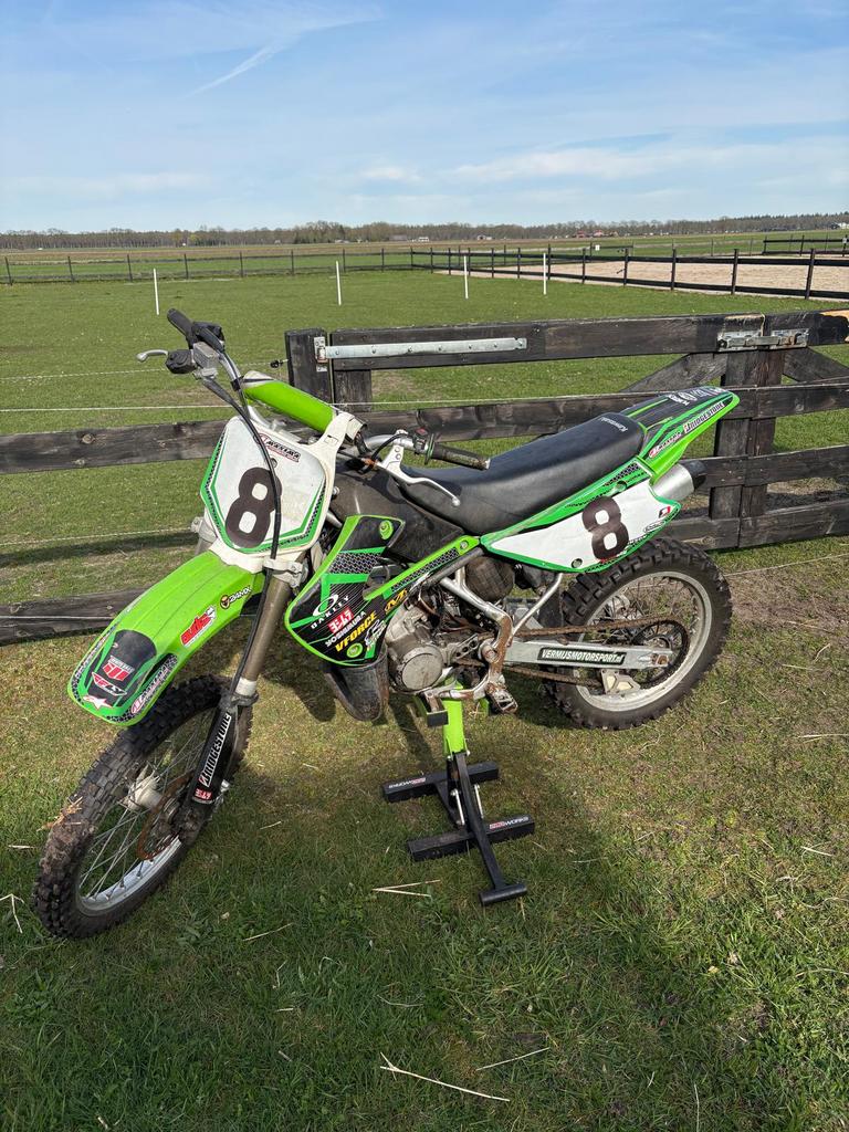 crossmotor Kawasaki 85 cc grote wielen, Ophalen of Verzenden, Zo goed als nieuw, Overige merken