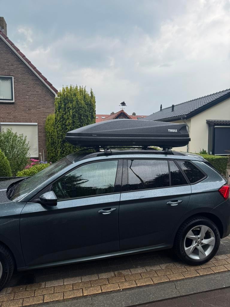 Thule Touring dakkoffer en dakdragers te huur, Ophalen, Zo goed als nieuw