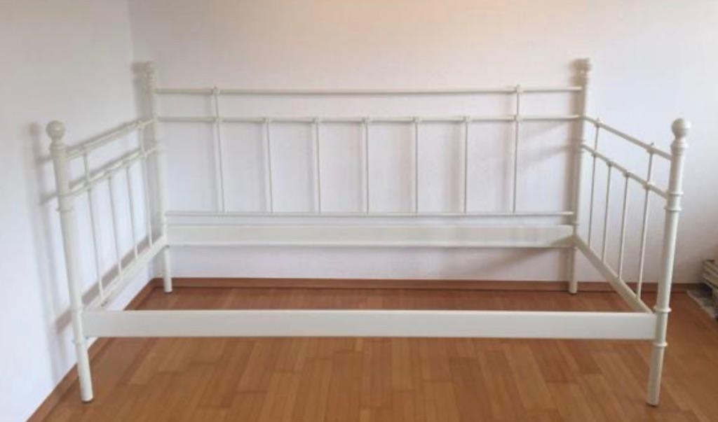 Ikea TROMSNES bed eenpersoons 200 x 90., Ophalen, Gebruikt, 90 cm, Eenpersoons