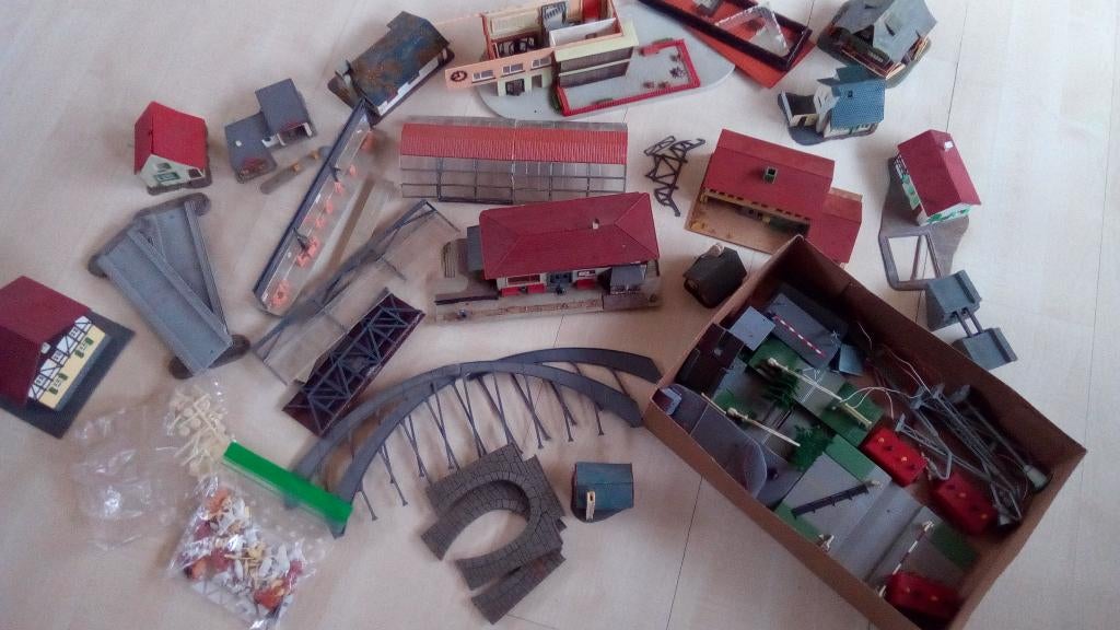 Partij sloop gebouwen, Overige merken, Gebruikt, Gelijkstroom of Wisselstroom, Brug, Tunnel of Gebouw