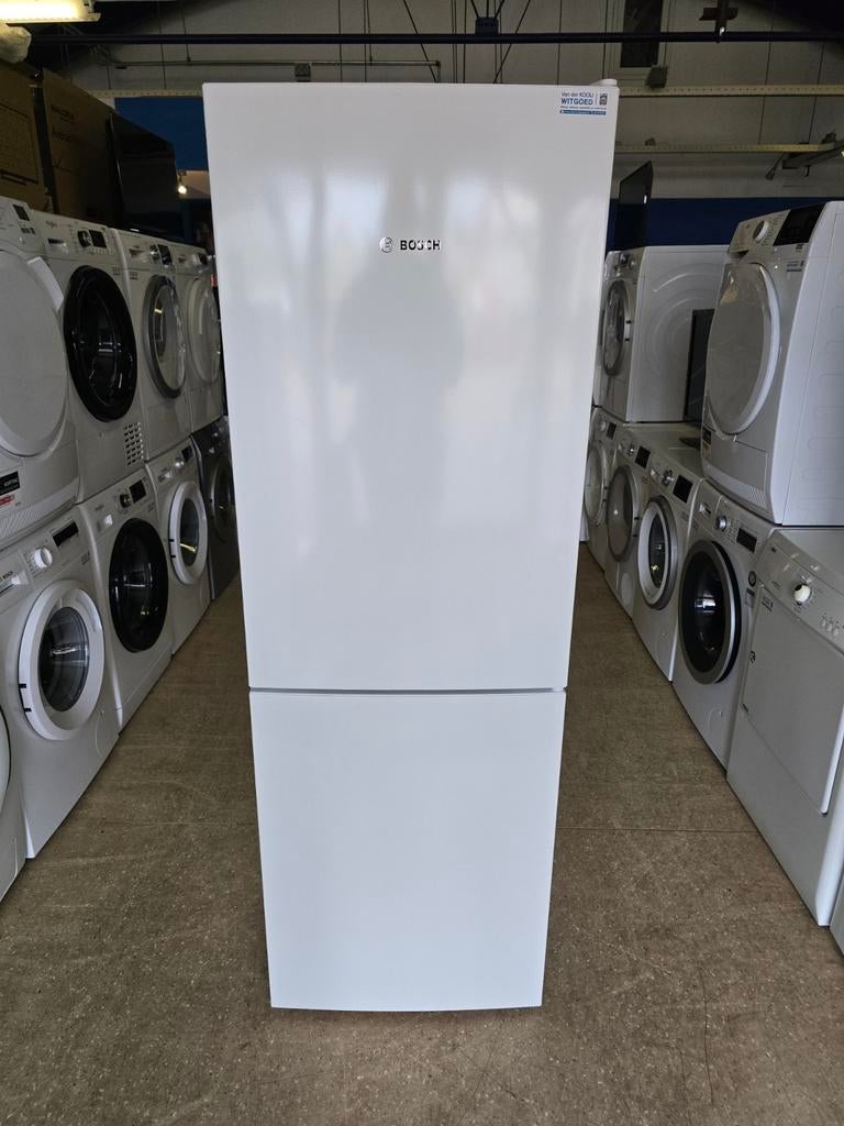 Bosch koelvriescombinatie | A++ | Garantie & Gratis thuis ✅️, Jirnsum, 200 liter of meer, 60 cm of meer, Met aparte vriezer