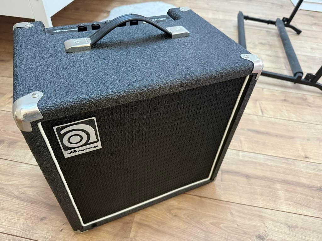 Ampeg BA-108 Basgitaarversterker - Compact en Krachtig, Ophalen of Verzenden, Zo goed als nieuw, Basgitaar, Minder dan 50 watt