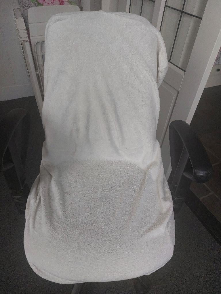 Badstof hoezen voor kantelbare rolstoel - Orthototaal, Diversen, Rolstoelen, Ophalen of Verzenden, Zo goed als nieuw, Handbewogen rolstoel