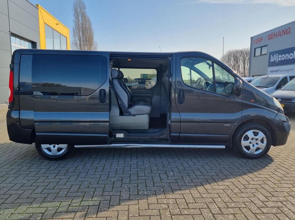 Opel Vivaro 2.0 CDTI L2H1 DC Airco Cruise Navi Trekhaak, Cruise Control, Euro 5, 4 cilinders, 2000 kg