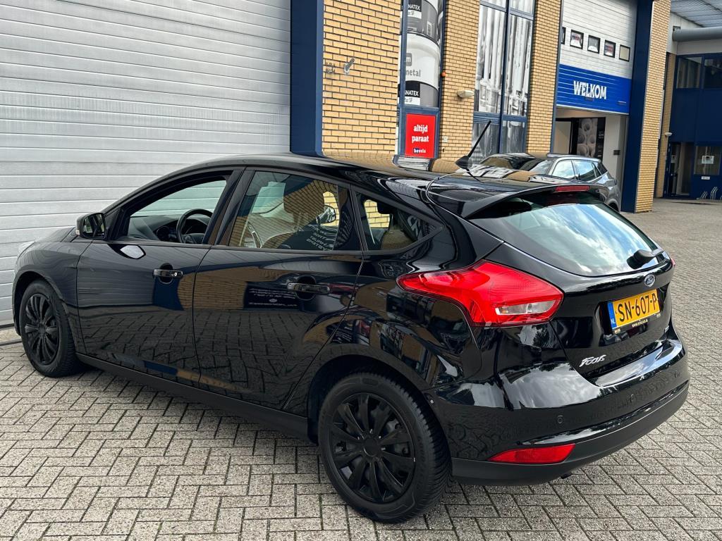 Ford Focus 1.0 Lease Edition, android, pdc, airco, cruise co, Gebruikt, 635 kg, Zwart, Bedrijf