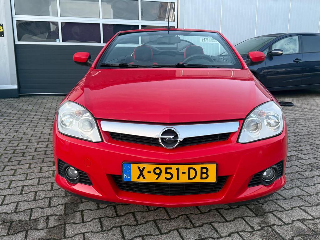 Opel Tigra TwinTop 1.4-16V Rhythm Cabrio 2007 Cabriolet Airc, Voorwielaandrijving, Gebruikt, 750 kg, 4 cilinders