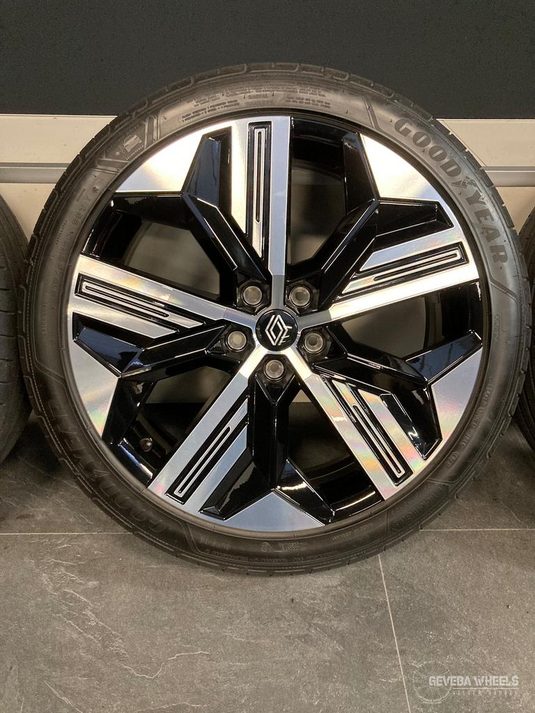20” originele Renault Megane E-tech velgen + banden 5x114.3, Auto-onderdelen, Banden en Velgen, -, -, Banden en Velgen, Ophalen of Verzenden