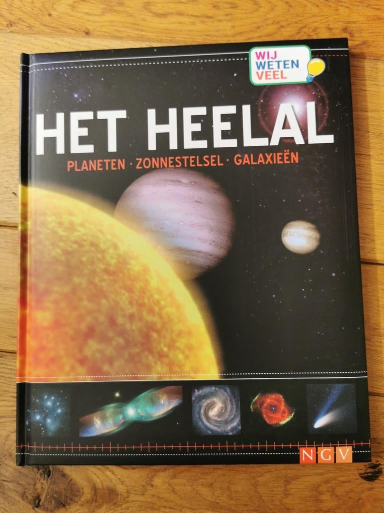 Het Heelal: Planeten, Zonnestelsel, Melkweg, Boeken, Kinderboeken | Jeugd | 13 jaar en ouder, Zo goed als nieuw, Ophalen of Verzenden