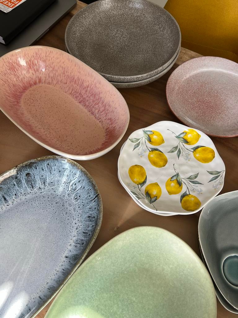 Diverse borden van topmerken - Steelite, H&M Home, Sissyboy, Huis en Inrichting, Ophalen, Gebruikt, Keramiek, Bord(en)