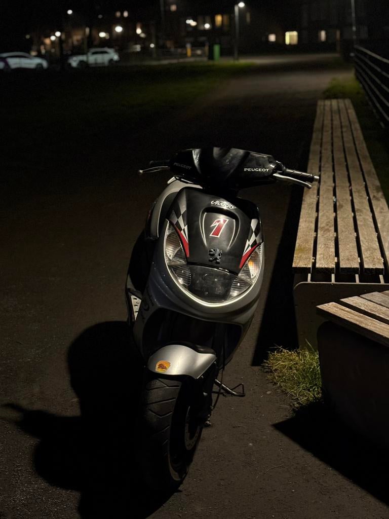 Vivacity 50cc tekoop/teruil, Fietsen en Brommers, Scooters | Peugeot, Ophalen, Tweetakt, Vivacity