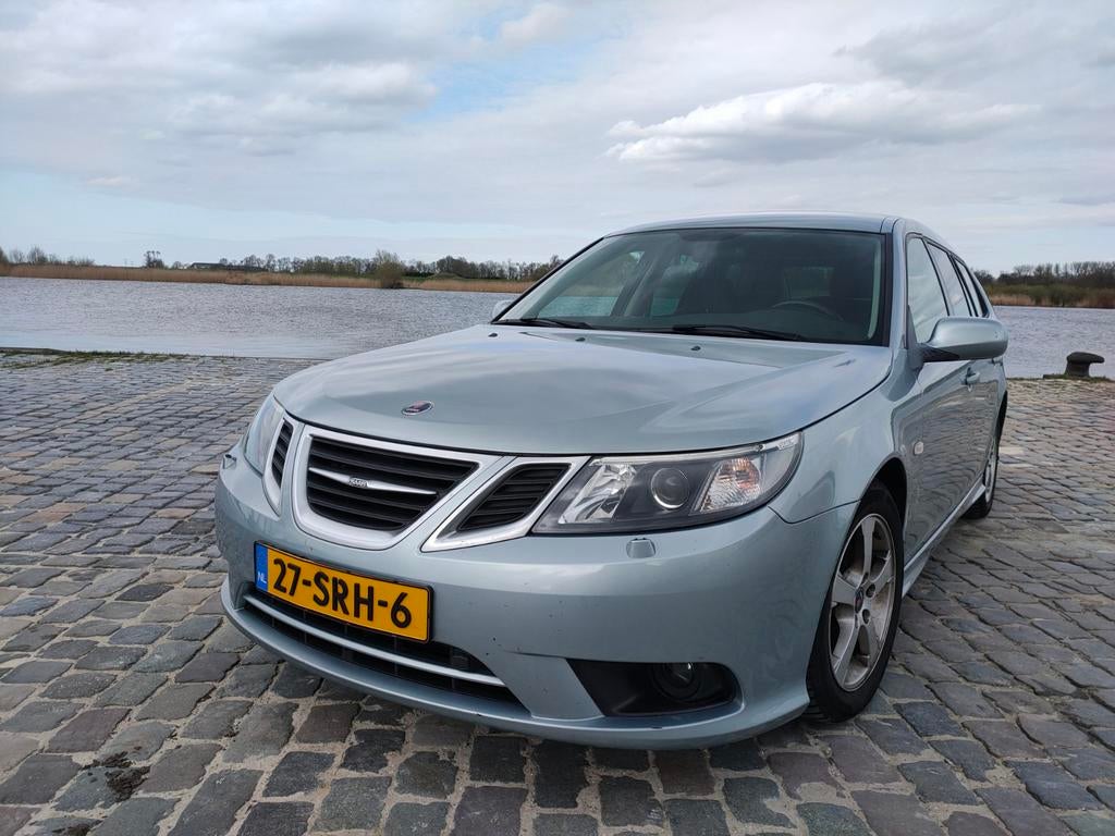 Saab 9-3 Linair bio power, Auto's, Saab, Voorwielaandrijving, 1998 cc, Zwart, 4 cilinders