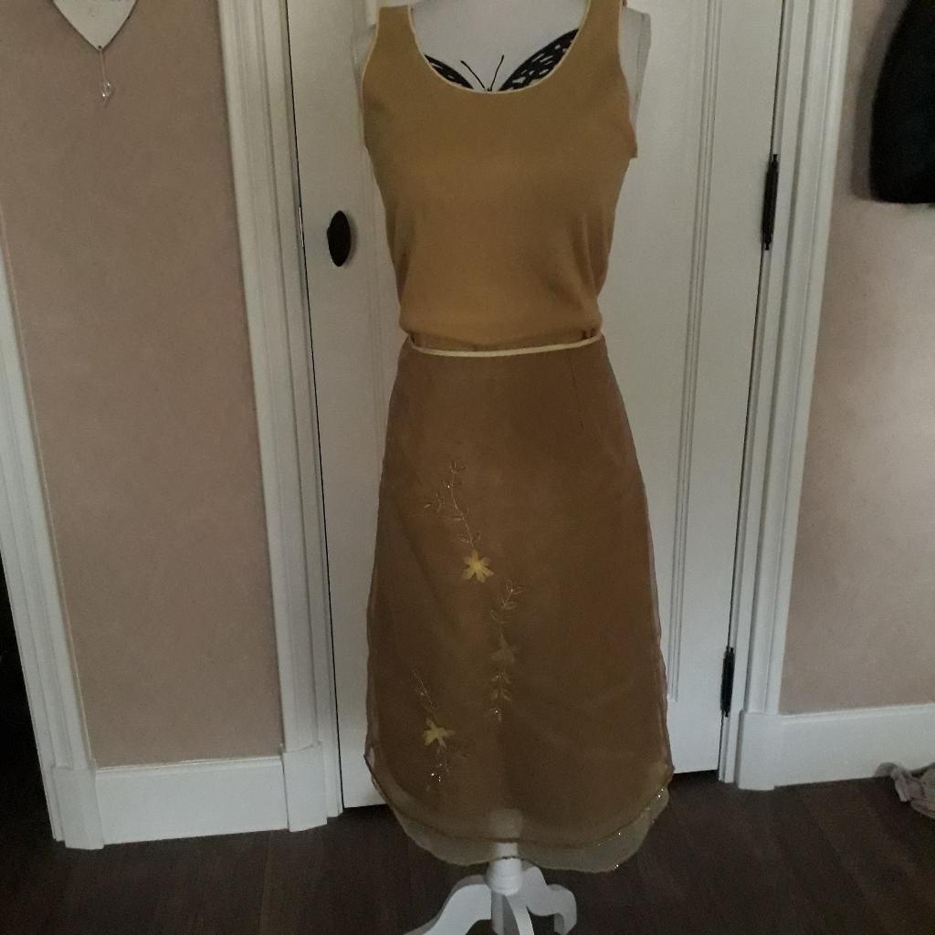 oker geel setje mt. 36 Just B, Kleding | Dames, Geel, Ophalen of Verzenden, Zo goed als nieuw, Just B