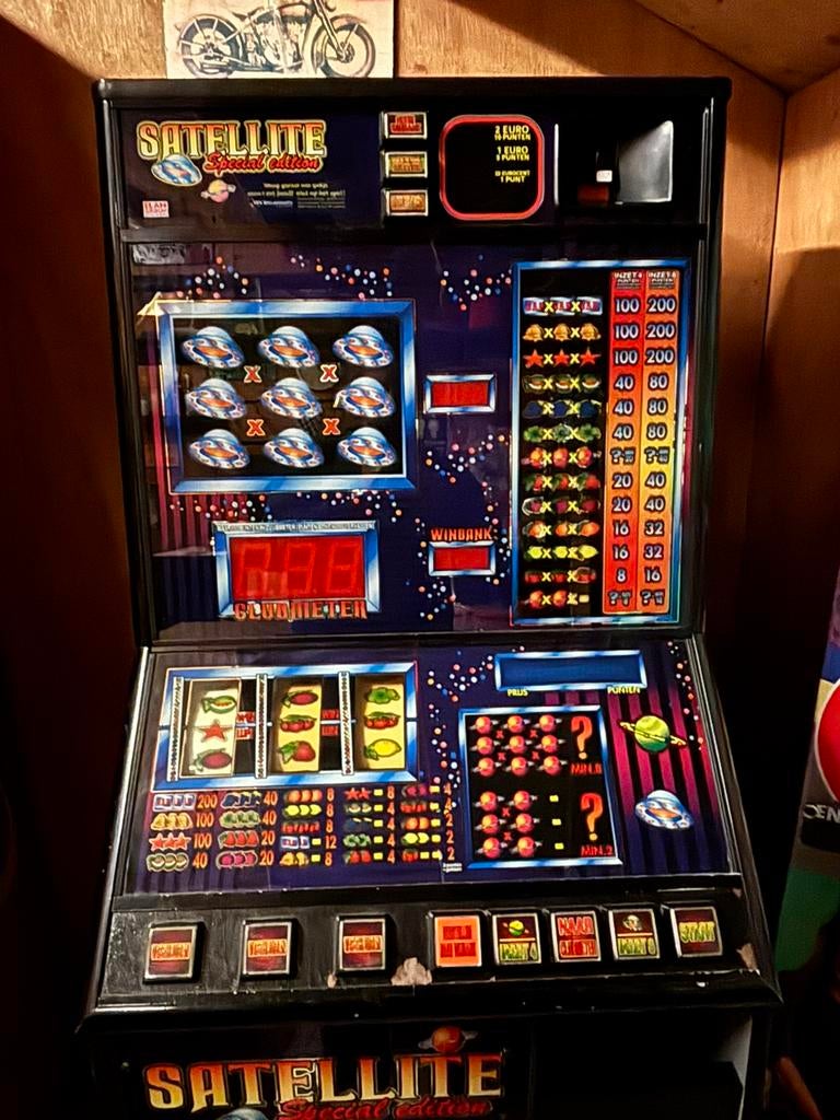 Gok kast salttelitte special edition, Euro, Ophalen, Gebruikt, Met sleutels