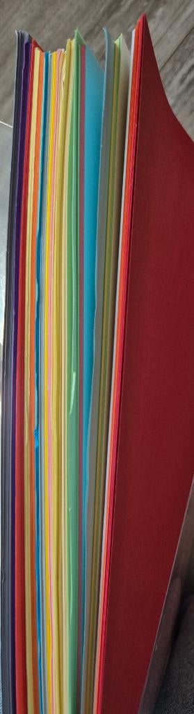 stapeltje gekleurd papier A4 gratis zgan, Diversen, Ophalen of Verzenden, Zo goed als nieuw