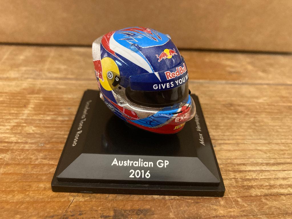 ✅ Max Verstappen 1:8 Helm Australian GP 2016 Red Bull RB12, Verzamelen, Ophalen of Verzenden, Nieuw, Formule 1