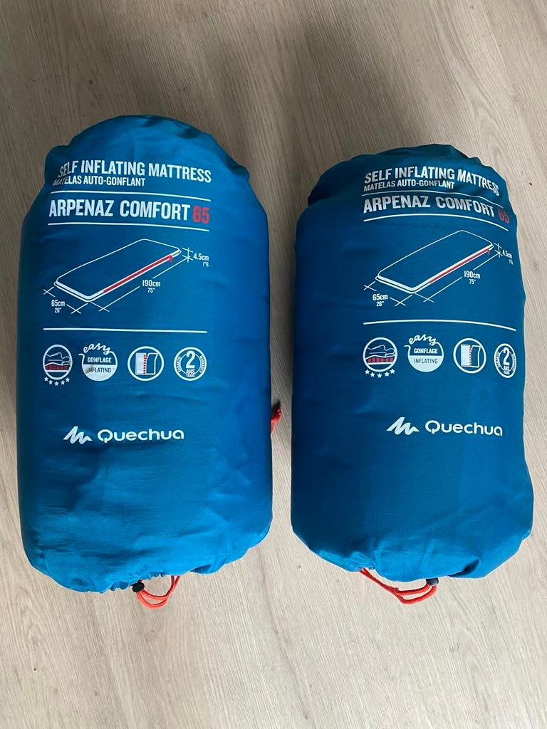Quechua zelfopblazende slaapmat 1 persoon 2 stuks Decathlon, Caravans en Kamperen, Ophalen of Verzenden, Gebruikt, 1-persoons