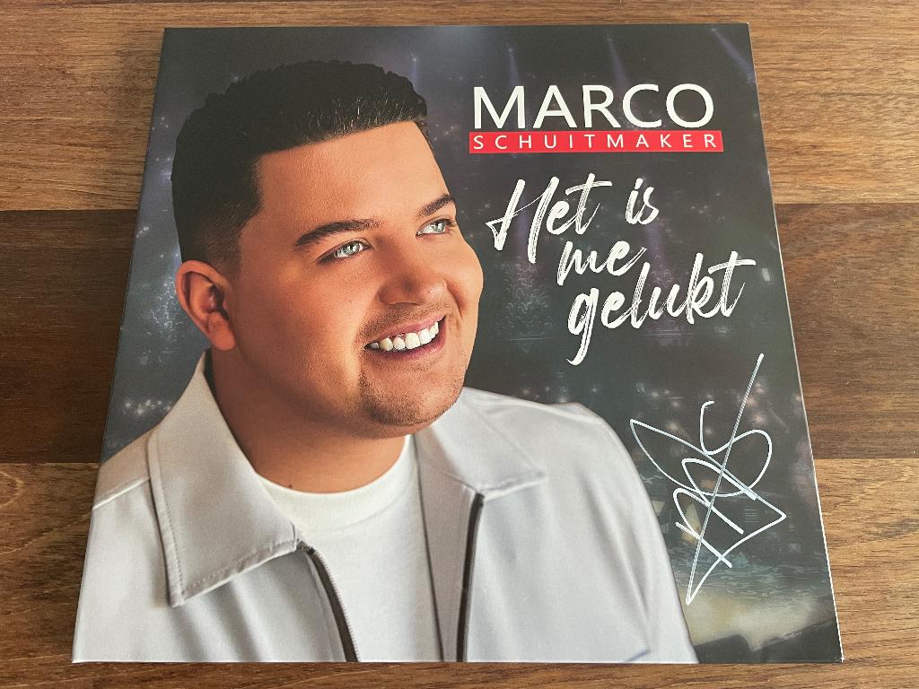 Vinyl LP Marco Schuitmaker Het Is Me Gelukt GESIGNEERD ROOD, Ophalen of Verzenden, Nieuw in verpakking, 12 inch, Pop