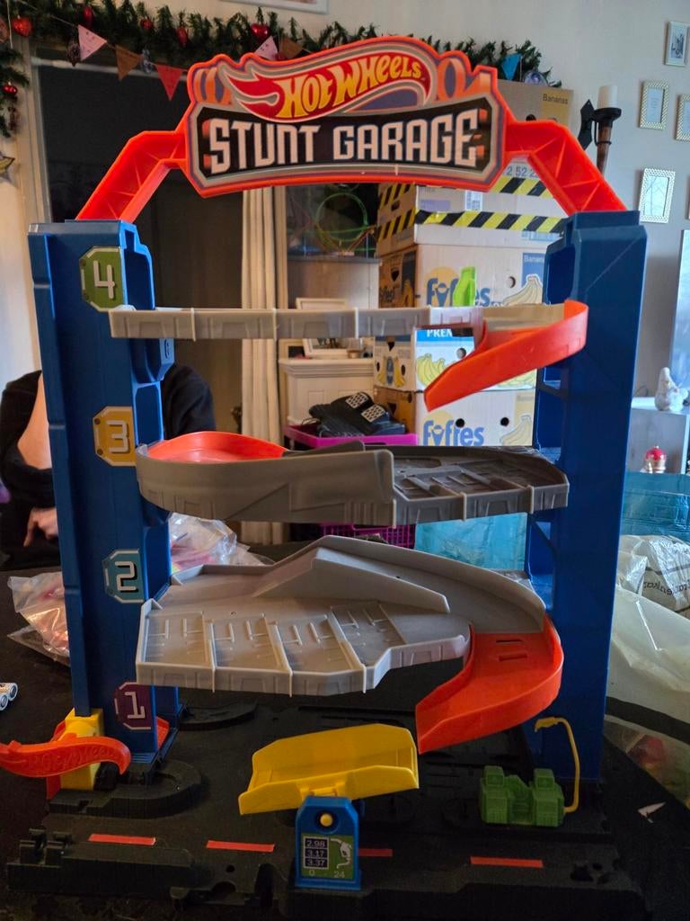 Hot Wheels Stunt Garage speelset., Kinderen en Baby's, Speelgoed | Racebanen, Onderdelen, Ophalen of Verzenden, Zo goed als nieuw