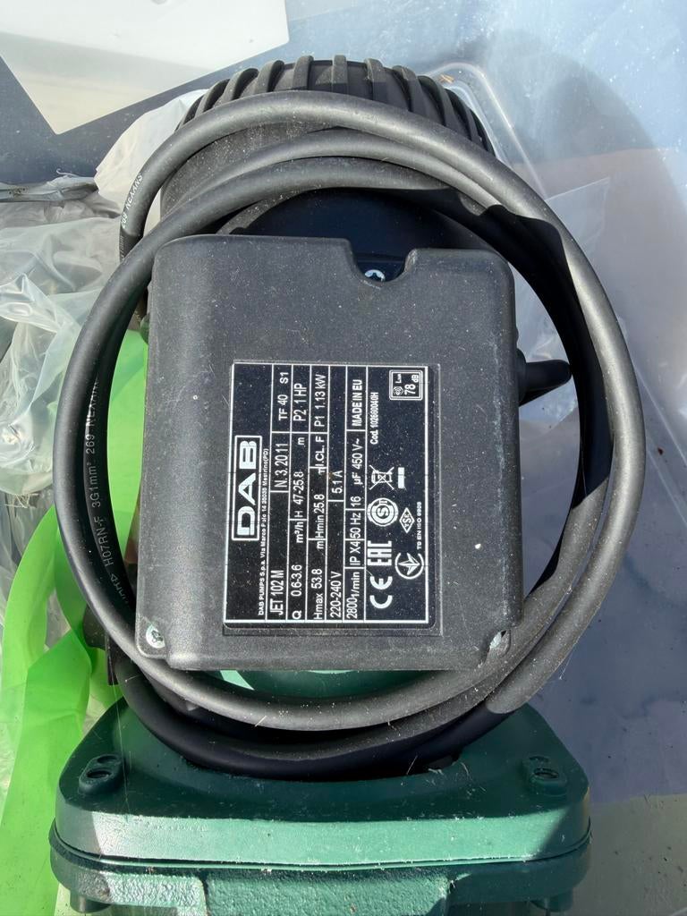 DAB JET 102 M zelfaanzuigende pomp, Ophalen, Gebruikt, Elektrisch, Bronpomp