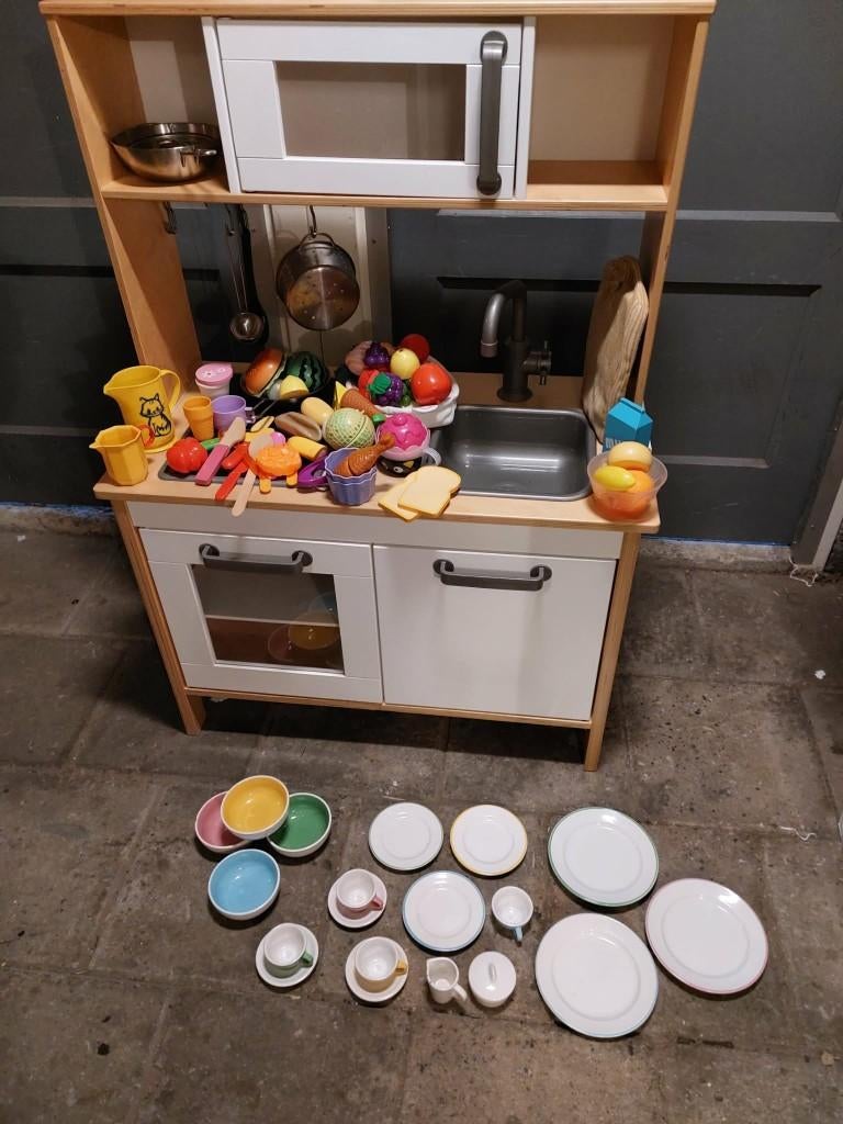 Ikea speelkeuken met toebehoren, Kinderen en Baby's, Ophalen, Gebruikt, Hout, Speelkeuken