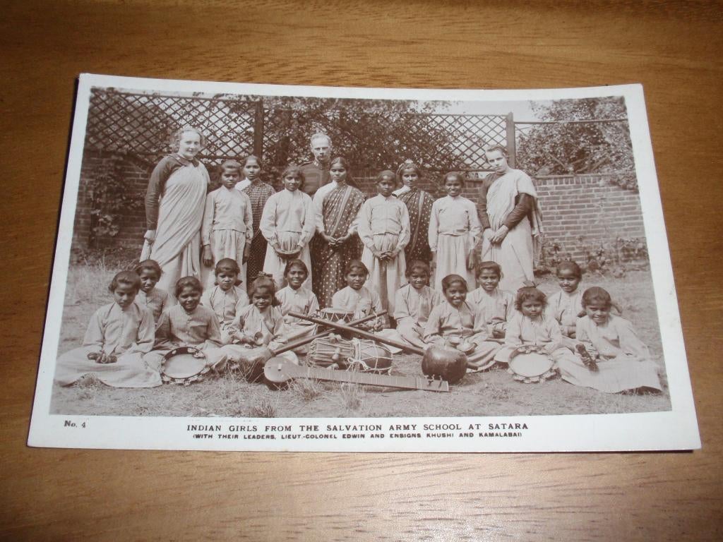 Satara India Leger des Heils School Meisjes, Verzenden, 1920 tot 1940, Buiten Europa
