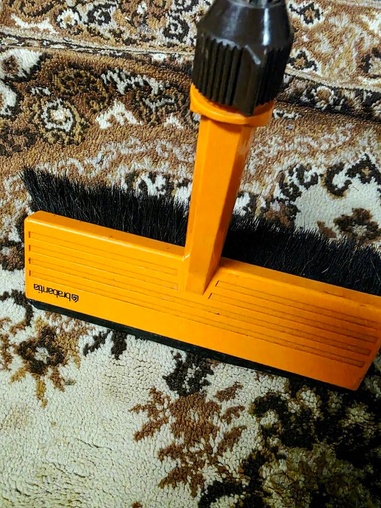 9802 : Brabantia Broom Orange - Sturdy Cleaning Broom, Ophalen of Verzenden