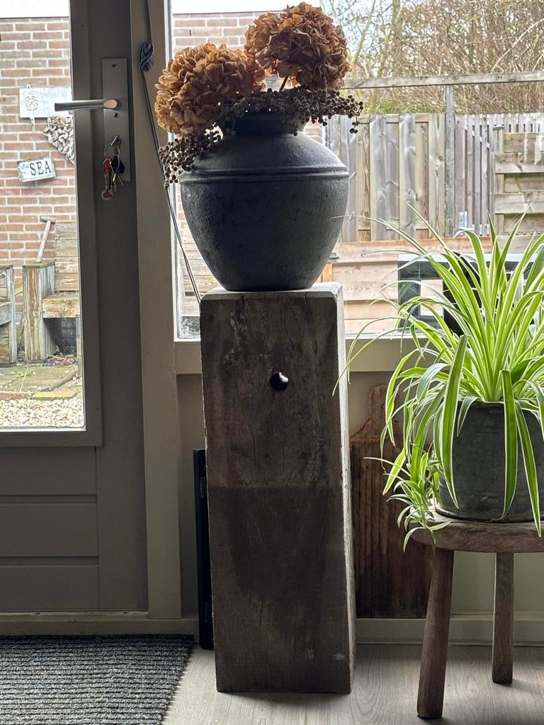 Robuuste houten meerpaal / sokkel, Huis en Inrichting, Woonaccessoires | Zuilen en Pilaren, Ophalen, Gebruikt