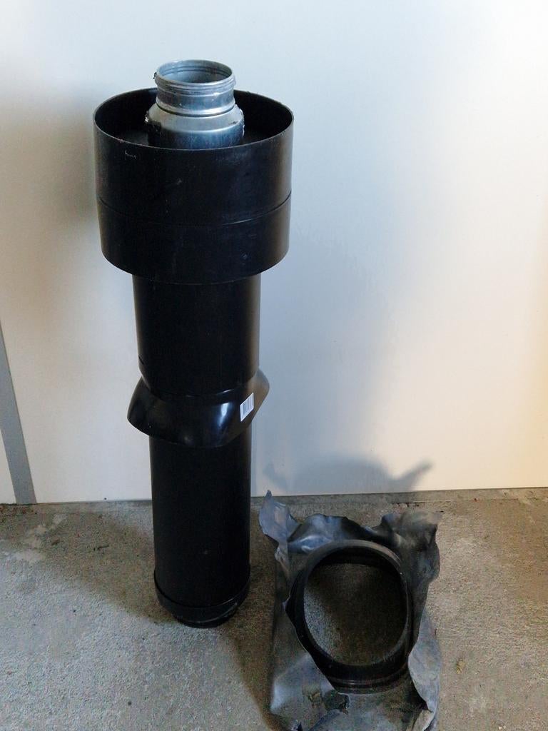 Afvoer Rookgas met verloopbuis 100 ,doorvoer met lood flapl, Ophalen, Minder dan 2 meter, 80 mm of meer, Afvoer